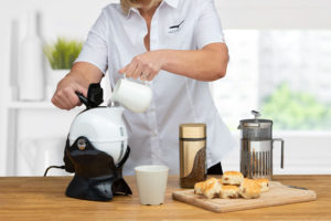 Filling the Uccello Kettle with a jug
