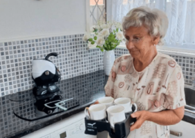 Margaret with Muggi Cup Holder