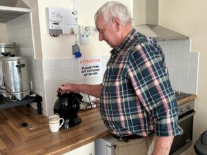 Kieran Turley from Men's Shed trying out the Uccello Kettle